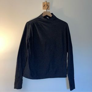 Lululemon Turtleneck